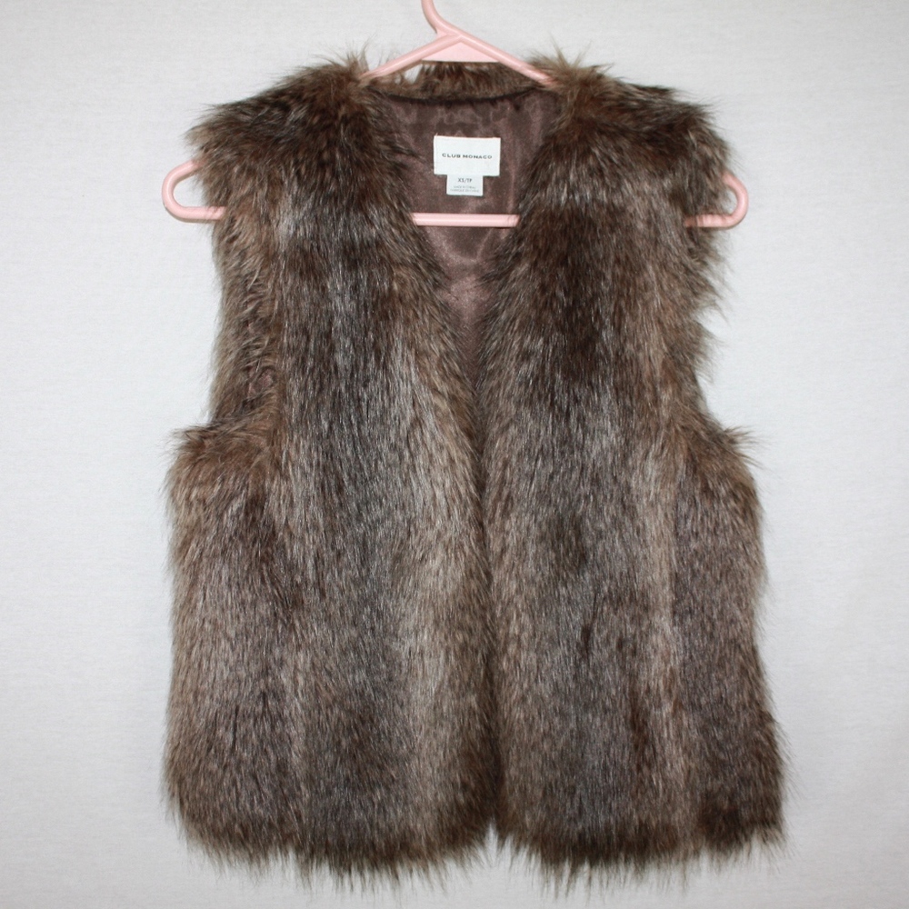 XS Club Monaco Faux Fur Vest
